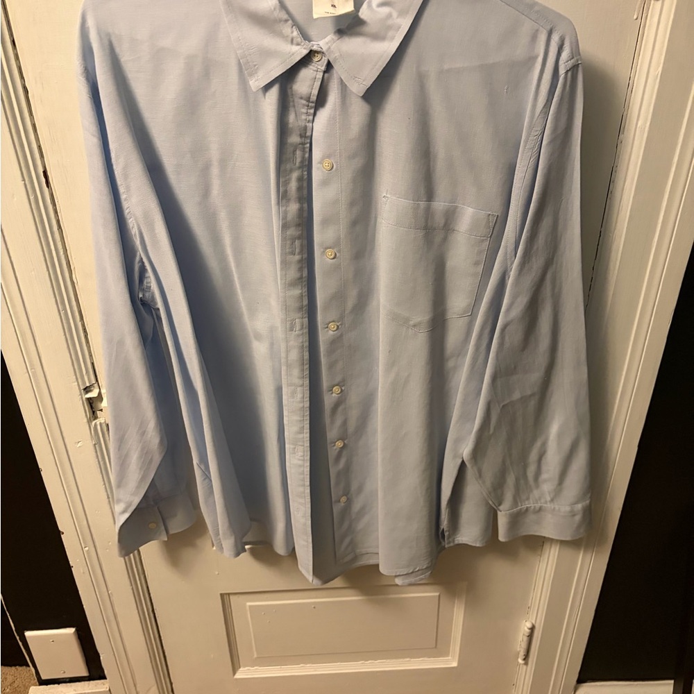 GAP Women’s Light Blue Dress Shirt